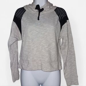 🖤Woman Size XS Aeropostale Cropped Hoodie🩶